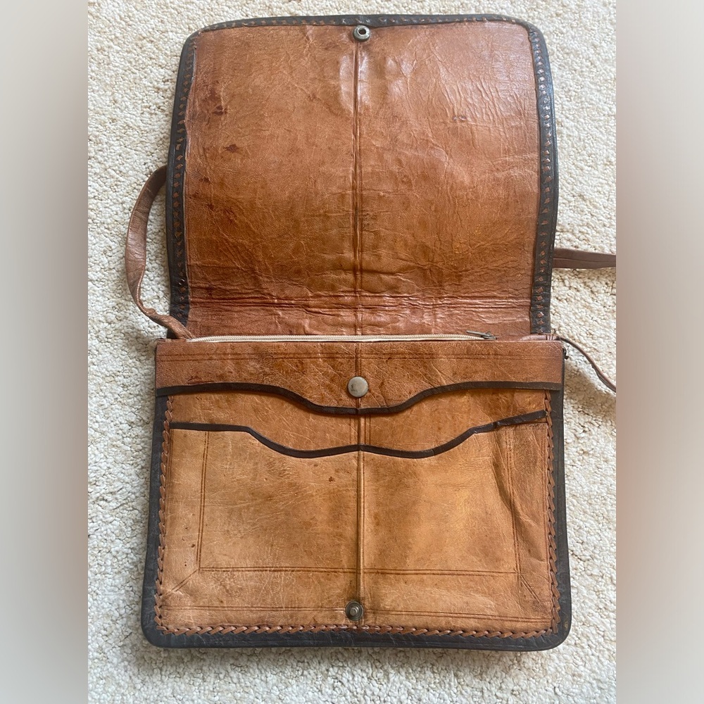 Vintage Genuine Exotic Crocodile Leather Purse- Made in Aswan, Egypt (1980’s) - Picture 4 of 6